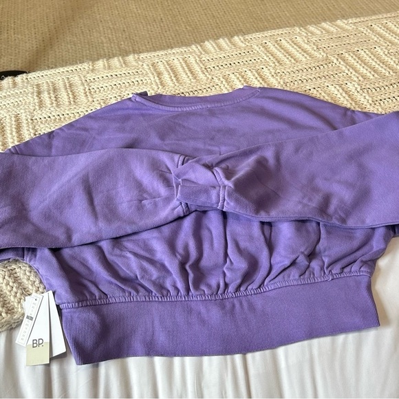 BP By Nordstrom Crop V Neck Sweatshirt in Purple Dahlia NWT Size Large - Picture 5 of 5